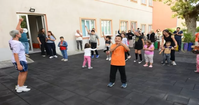 Bursa Nilüfer Belediyesi’nden engelli bireylere özel zumba etkinliği