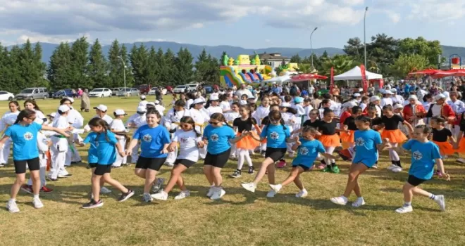 Bursa Osmangazi Belediyesi’nden gençlik ve spor şenliği