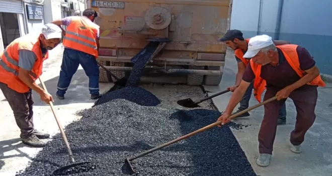Bursa Osmangazi Belediyesi’nden yol seferberliği