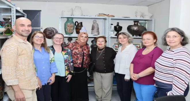 Bursa seramik duayeni Prof.Dr. Sevim Çizer’i ağırladı
