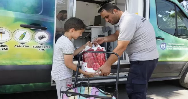 Bursa Yıldırım’da atıklar nakite dönüşüyor