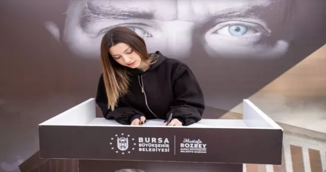 Bursalılar Ata’ya özlemi satırlara döküyor