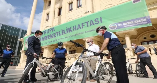 Büyükçekmece’de belediye personeline bisiklete binme zorunluluğu
