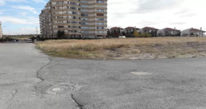 Büyükşehir hazine ile mahsuplaştığı taşınmazları satışa çıkarıyor
