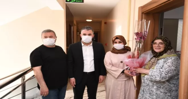 Camiler bayram namazı için pırıl pırıl
