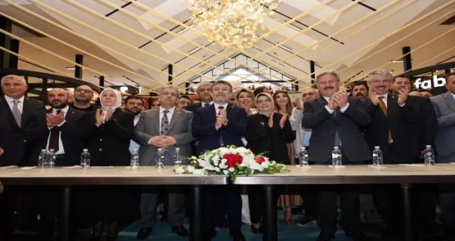 Çarşı Melikgazi Bakan Yumaklı’yla resmen açıldı