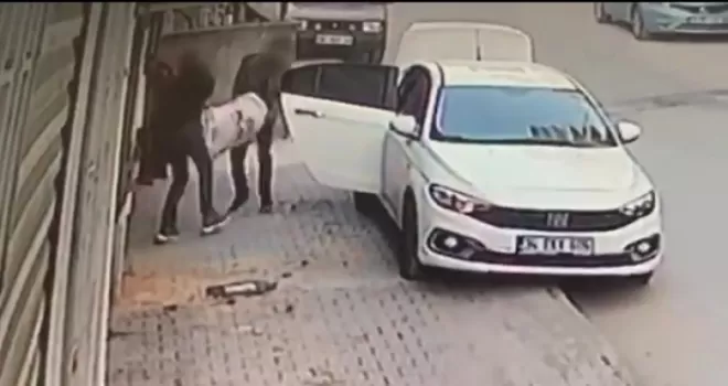 Çekmeköy’de banyo batarya hırsızlığı kamerada

