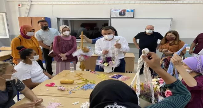 Çekmeköy’de yürütülen “Güçlü Kadınlar, Güçlü Yarınlar” projesi devam ediyor
