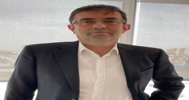 Cep telefonu kullanımı beyin tümörü riskini artırmıyor
