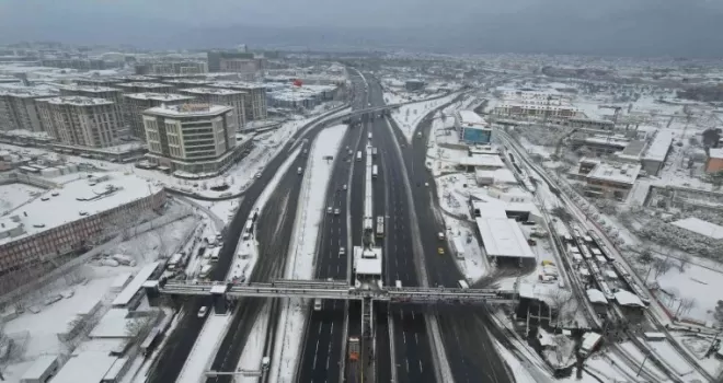 Cevizlibağ’da trafik havadan görüntülendi
