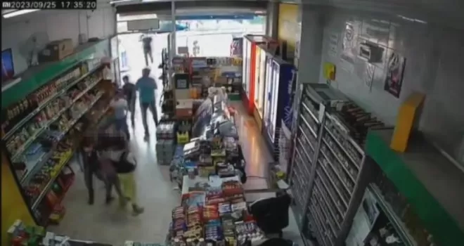 Çocuk hırsızlar SMA’lı bebeğin marketteki bağış kumbarasını çaldılar
