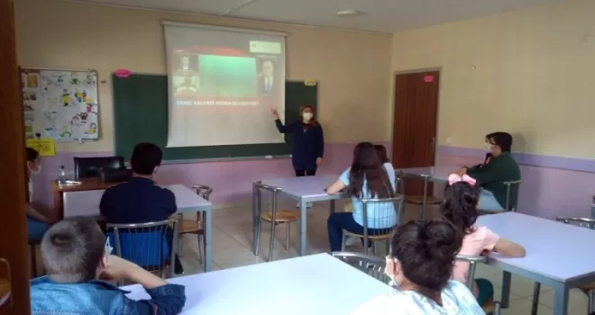 Çocukların gündemi de deniz salyası
