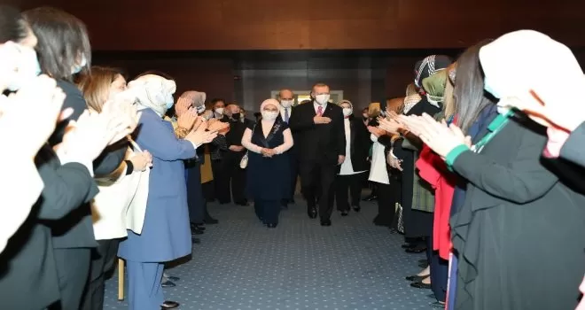 Cumhurbaşkanı Erdoğan: “Bu millet seni affetmeyecek”
