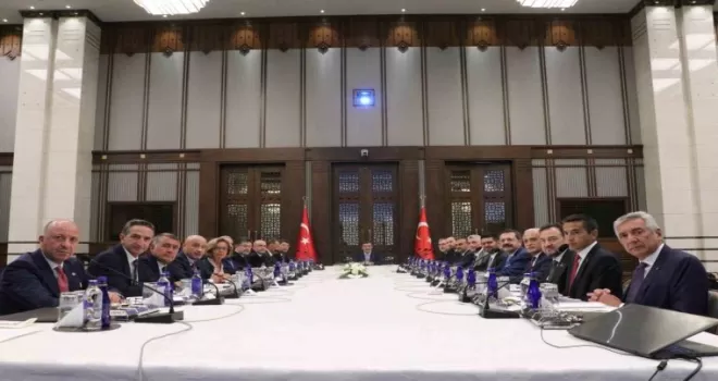 Cumhurbaşkanı Yardımcısı Yılmaz başkanlığındaki YOİKK toplantısı başladı
