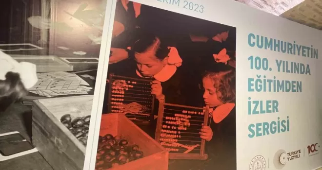 “Cumhuriyetin 100. Yılında Eğitimden İzler Sergisi“ açıldı
