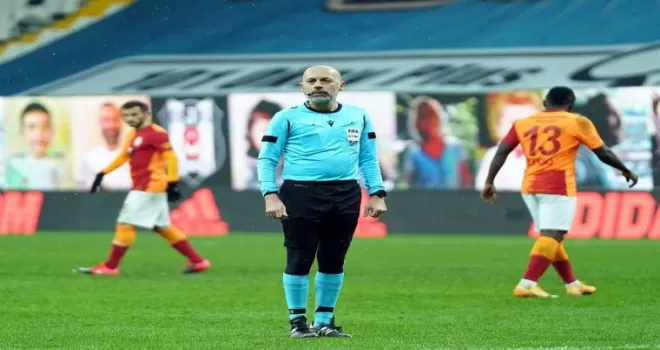 Cüneyt Çakır’ın 13. Fenerbahçe - Galatasaray derbisi!
