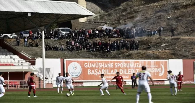 Dağları tribün yaptılar
