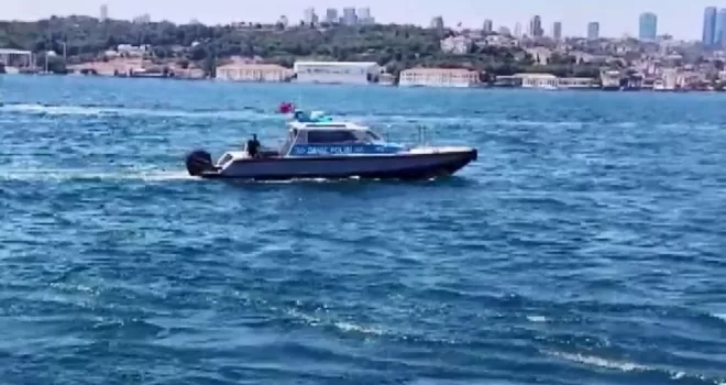 Denizde kaybolan AA çalışanını arama çalışmaları sürüyor
