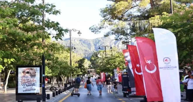 Denizli Çamlık Bulvarı’nda keyifli pazar