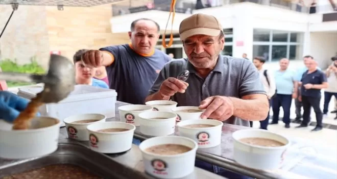 Denizli’de 10 bin kişilik aşure hayrı
