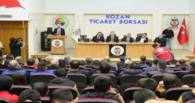 ‘Deprem Gerçeğiyle Yaşamak’ konulu panel Adana Kozan’da yapıldı