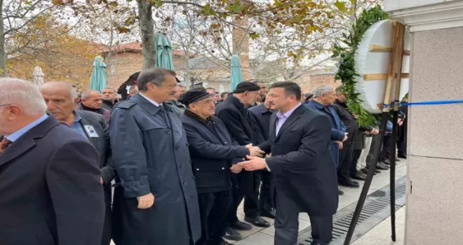 Deva Partisi lideri Babacan’ın annesi son yolculuğuna uğurlandı
