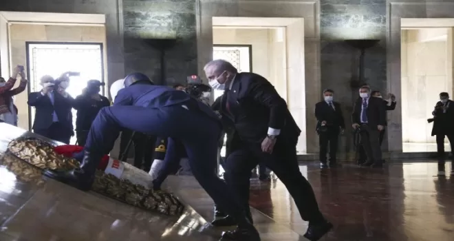 Devlet erkanından Anıtkabir’e ziyaret
