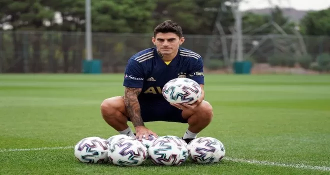 Diego Perotti: “Fenerbahçe tarihinde birçok başarılara sahip“
