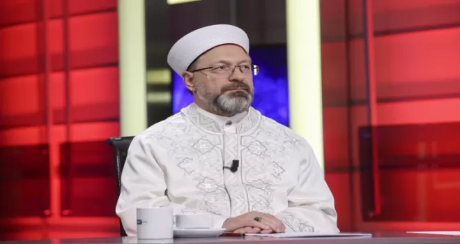 Diyanet İşleri Başkanı Erbaş, "İyilik Vakti" programına konuk oldu
