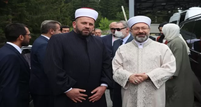 Diyanet İşleri Başkanı Erbaş, Karadağ’da
