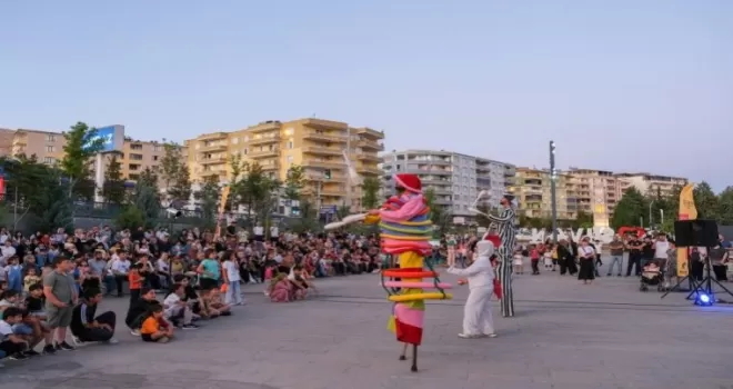 Diyarbakır 2. Gezici Çocuk Tiyatro Günleri sona erdi