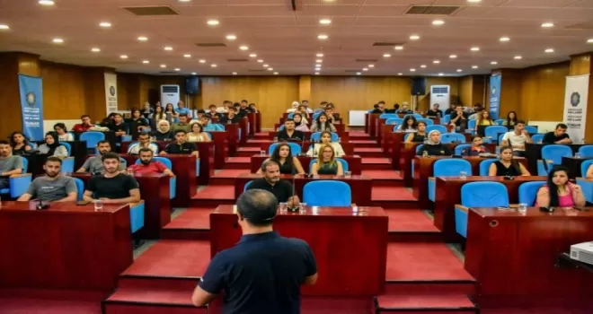 Diyarbakır’da stajyerlere iş sağlığı ve güvenliği eğitimi