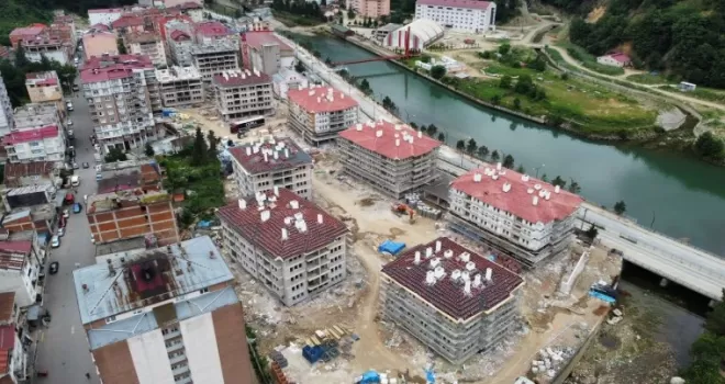 Doğankent’teki afet konutlarının inşaatı sürüyor
