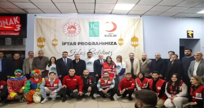 Doğubayazıt’ta Dünya Yetimler Günü’nde anlamlı buluşma