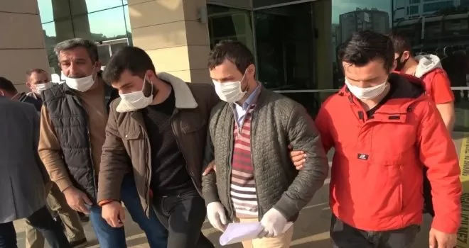 Doktora saldırı iddiasıyla adliyeye çıkartılan şahsa konut terk etmeme cezası
