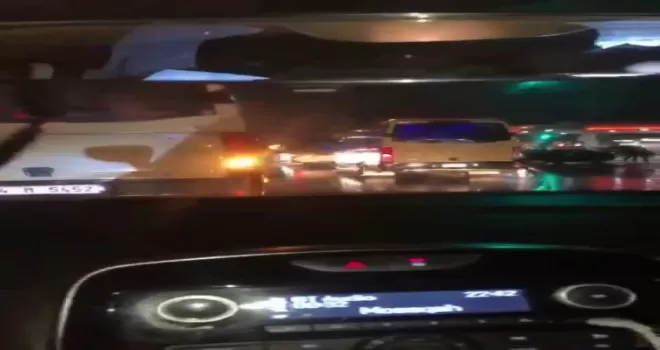 Dolmuşçular tünel kapatıp asker eğlencesi yaptı
