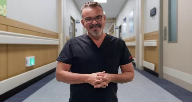 Dr. Koray Erdoğan: “Saç ekiminin mevsimi olmaz“
