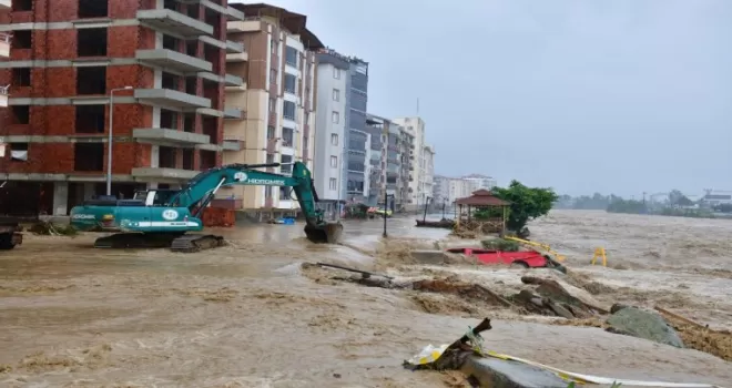 DSİ Artvin’de yaraları sarmaya devam ediyor