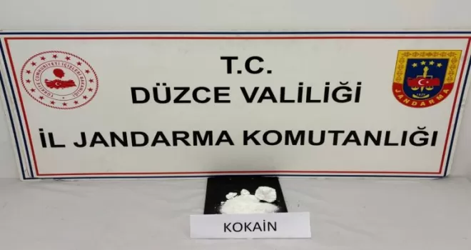 Düzce’de 800 bin liralık kokain ele geçirildi