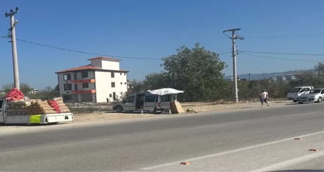 Düzce’de seyyar satıcılara belediye seyirci kalıyor