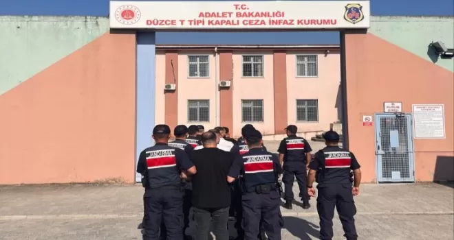 Düzce Jandarması’ndan bir haftada 184 olaya müdahale... 17 aranan kişi yakalandı