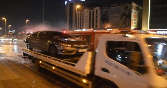 E-5 karayolunda makas terörü kaza ile sonuçlandı: 1 kişi yaralandı
