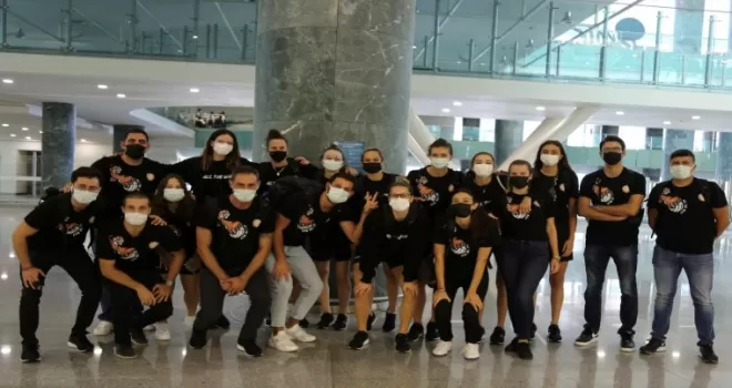 Eczacıbaşı, sezon hazırlıkları için İzmir’de

