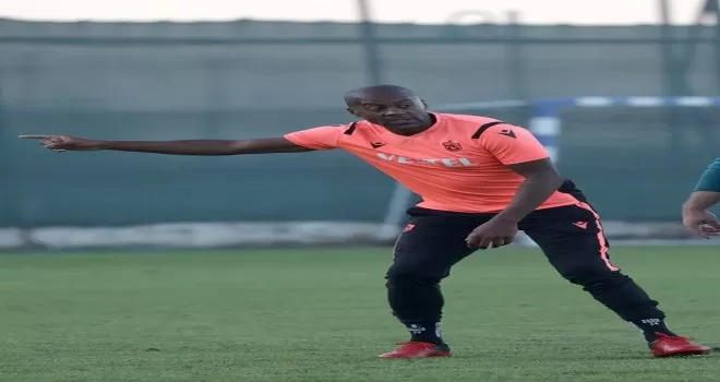 Eddie Newton, Trabzonspor’un iskeletini belirlemeye çalışıyor
