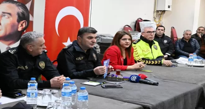 Edirne’de huzur toplantısı... Mahalle sakinleriyle güvenlik değerlendirildi