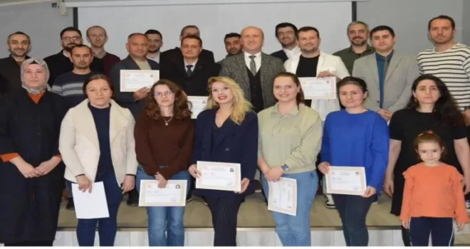 Edirne İpsala’da başarılı idareciler ödüllendirildi