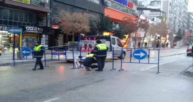 Elazığ Valiliği; “93 bina ağır hasarlı“
