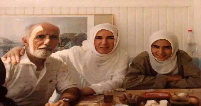 Emine Erdoğan’dan, Babalar Günü mesajı
