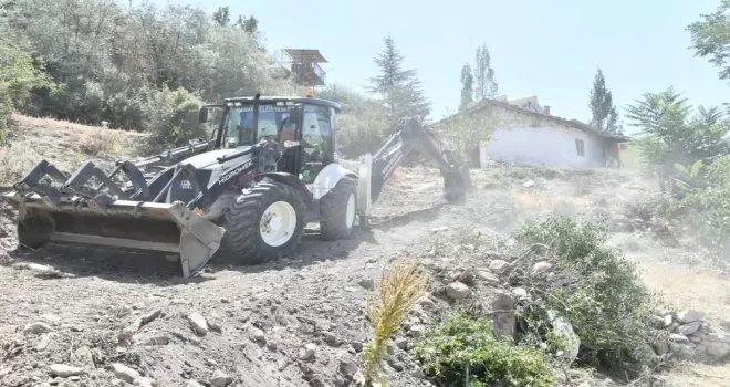 Emine Teyze’ye kestirmeden yol
