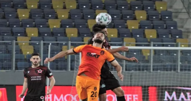 Emre Akbaba gollerine Ankara’da da devam etti
